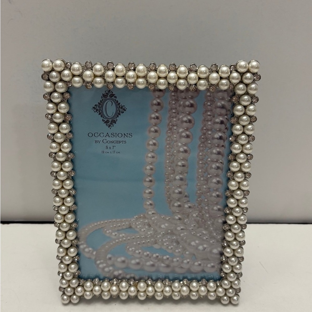 Silver Tone Faux Pearl Cabochon Edge Metal Picture Photo Frame by Occasions